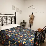 Lisbon Hostel Terminal 4